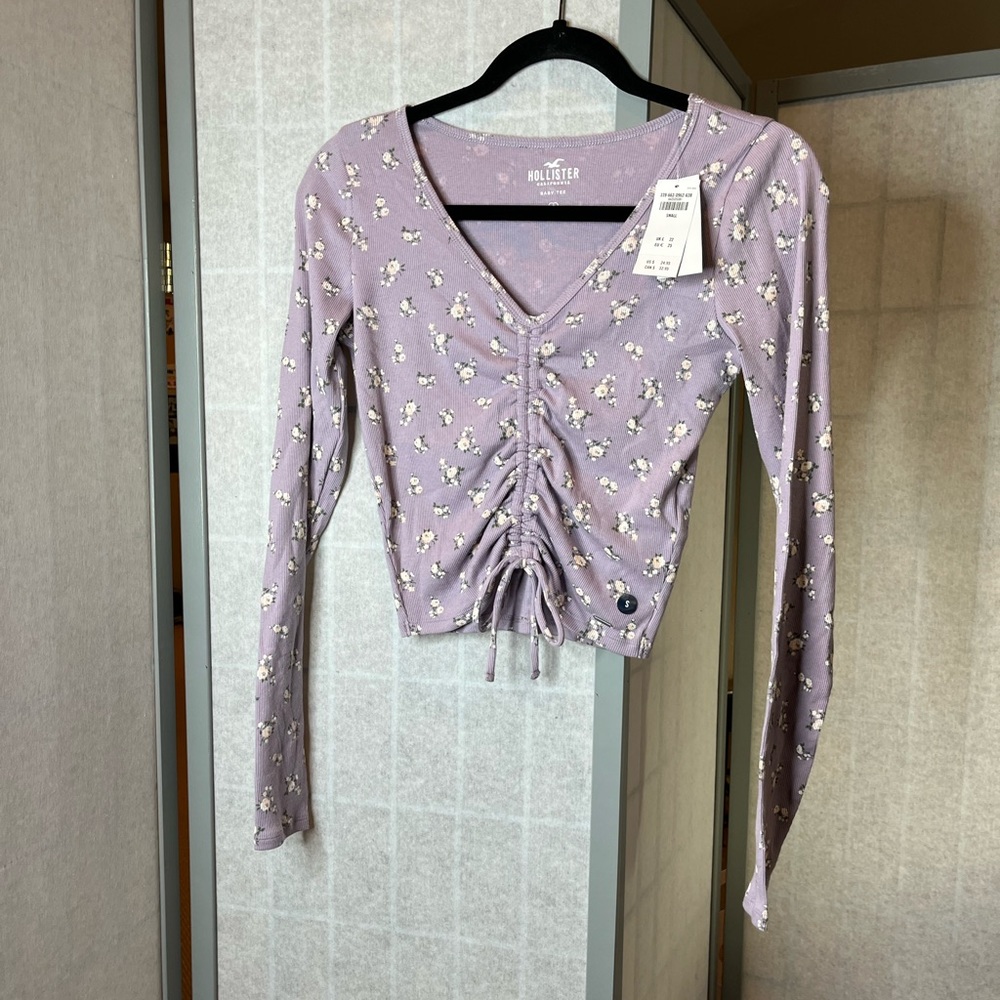 NWT Hollister lavender floral Baby Tee